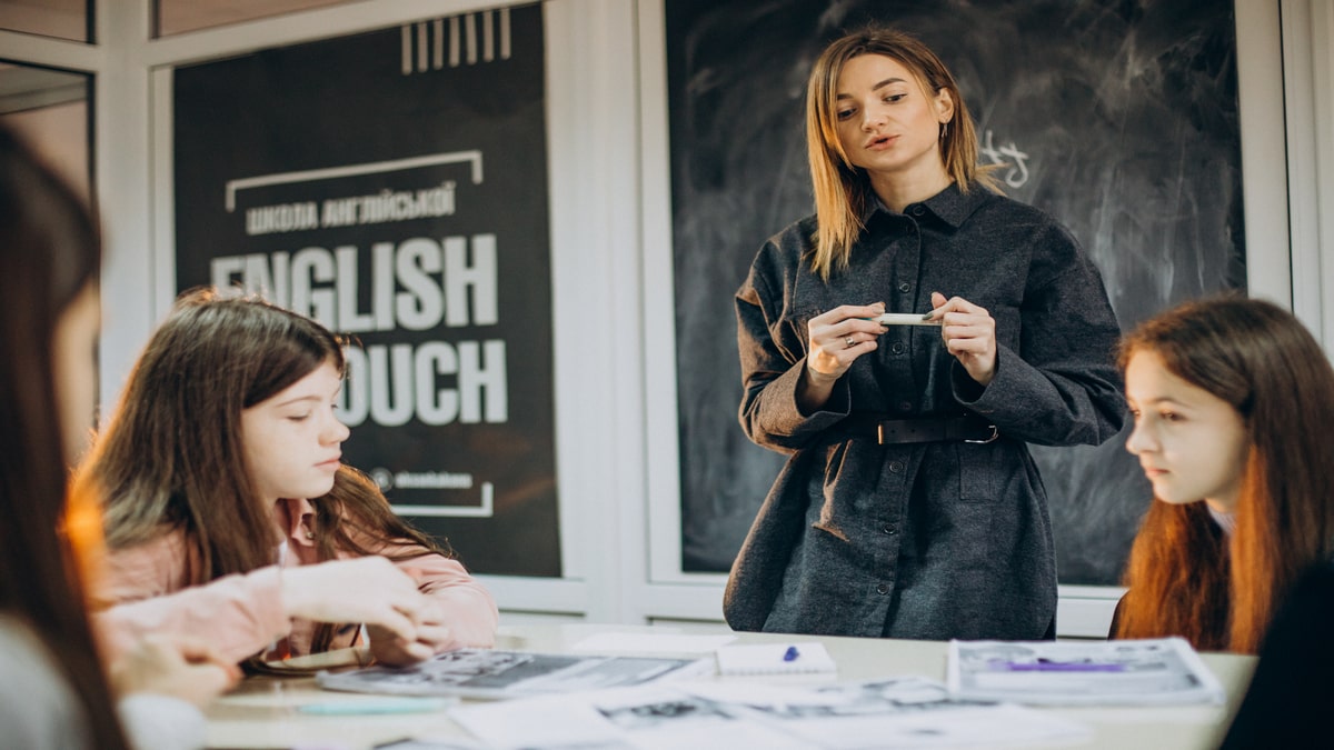 معلم زبان شدن برای کودکان